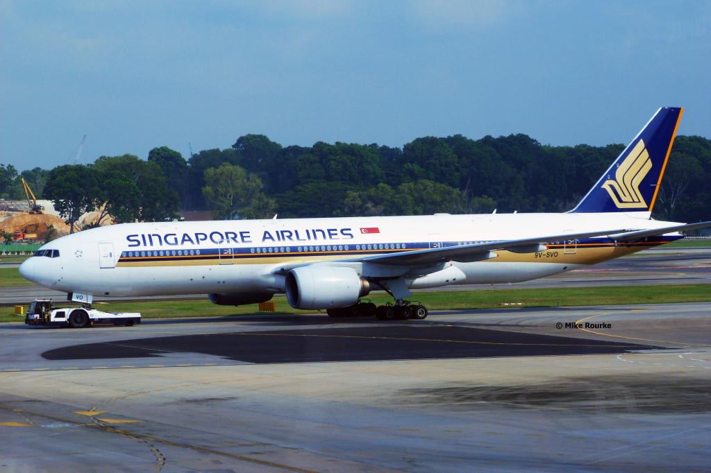 Photo of aircraft 9V-SVO operated by Singapore Airlines