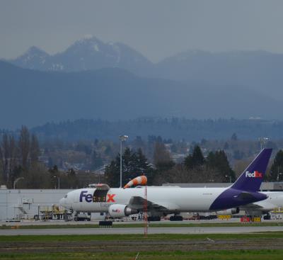 Photo of aircraft N158FE operated by Federal Express (FedEx)