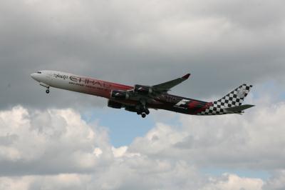 Photo of aircraft A6-EHJ operated by Etihad Airways