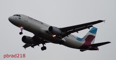 Image of aircraft registration D-ABNL - A A320-214 operated by Eurowings