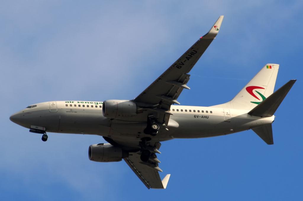 Photo of aircraft 6V-AHU operated by Air Senegal International