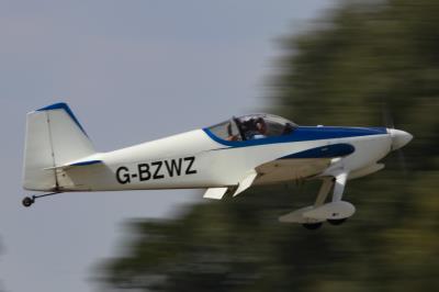 Photo of aircraft G-BZWZ operated by BizzyWizzy Group