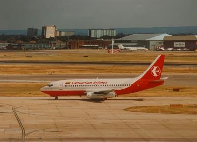 Photo of aircraft LY-BSD operated by Lithuanian Airlines