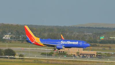 Photo of aircraft N8667D operated by Southwest Airlines