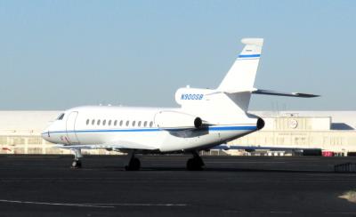 Photo of aircraft N900SB operated by Falcon 900EX-26 LLC