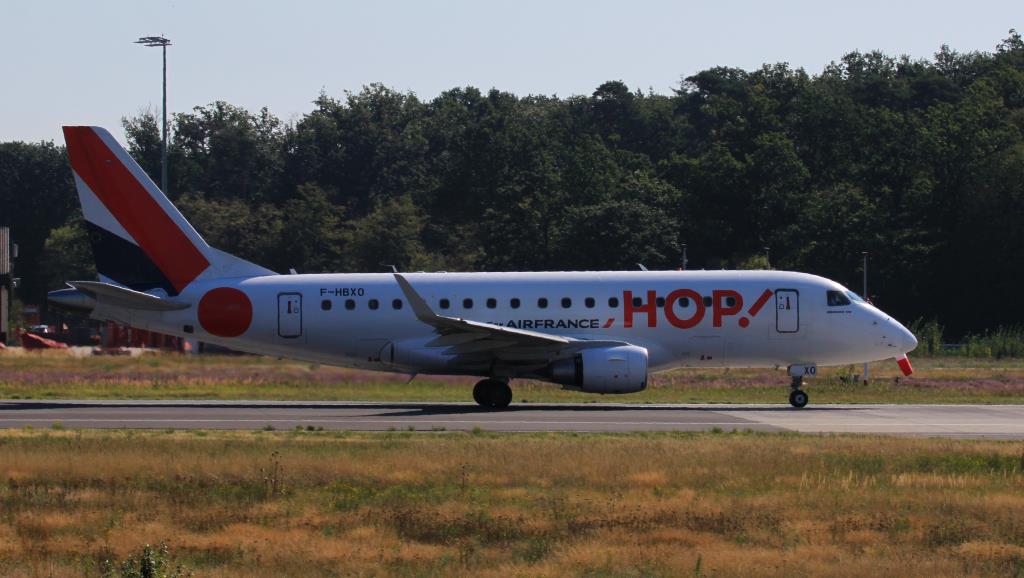 Photo of aircraft F-HBXO operated by Air France Hop