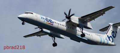 Image of aircraft registration G-ECOA - A DHC-8-402Q operated by Flybe