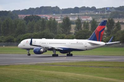 Photo of aircraft N710TW operated by Delta Air Lines