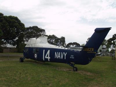 Photo of aircraft N7-204 operated by Moorabbin Air Museum
