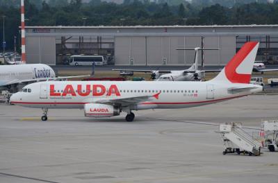 Photo of aircraft OE-LOP operated by LaudaMotion
