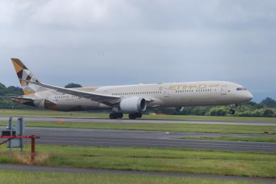 Photo of aircraft A6-BMD operated by Etihad Airways