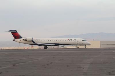 Photo of aircraft N767SK operated by Delta Connection