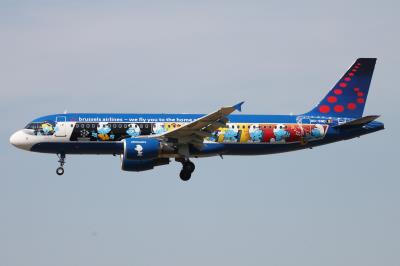 Image of aircraft registration OO-SND - A A320-214 operated by Brussels Airlines