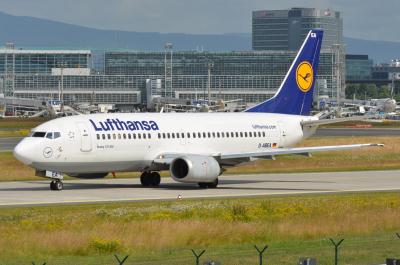 Photo of aircraft D-ABEA operated by Lufthansa