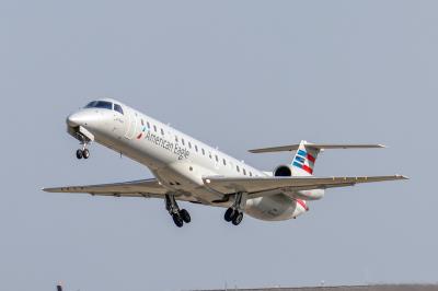 Photo of aircraft N646AE operated by Piedmont Airlines