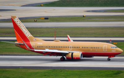 Image of aircraft registration N714CB - A 737-7H4(WL) operated by Southwest Airlines