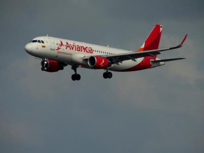 Photo of aircraft N755AV operated by Avianca