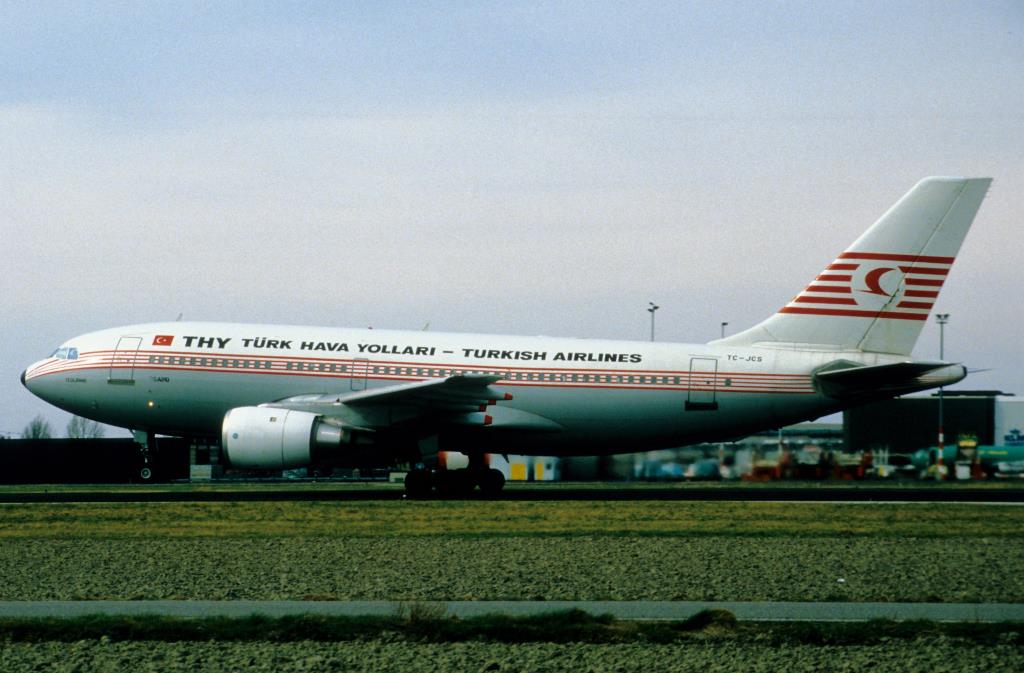 Photo of aircraft TC-JCS operated by Turkish Airlines