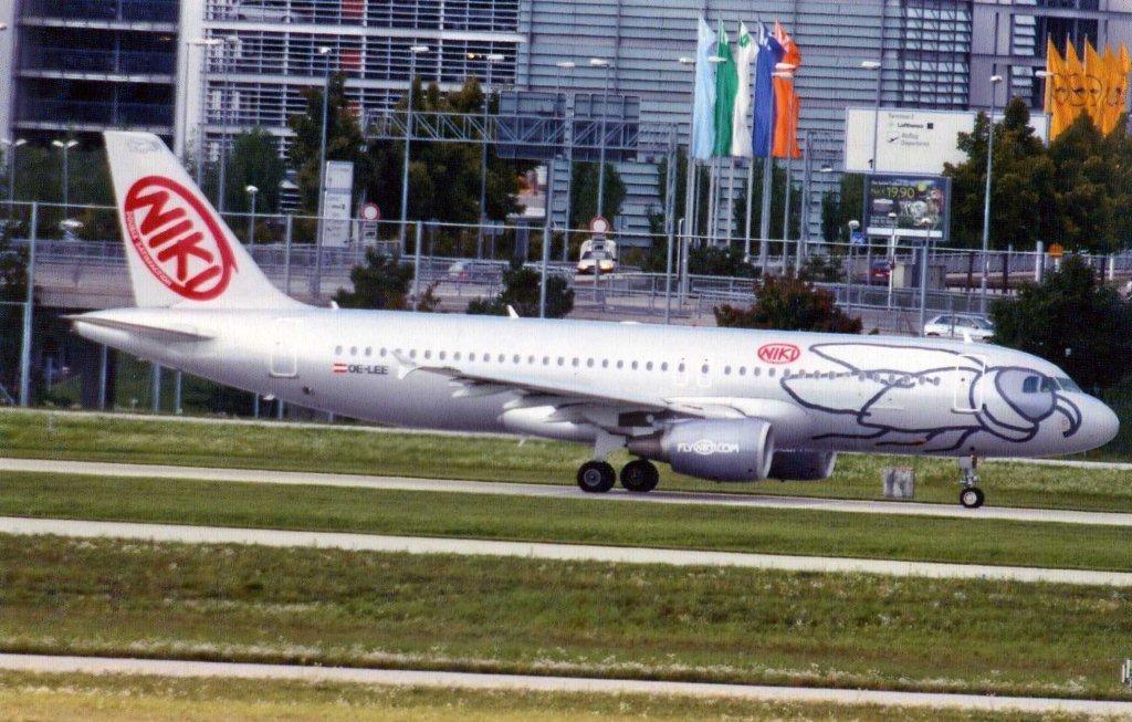 Photo of aircraft OE-LEE operated by Niki