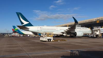 Photo of aircraft B-LQA operated by Cathay Pacific Airways