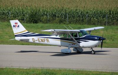 Photo of aircraft D-ENFR operated by Munich Flight Academy