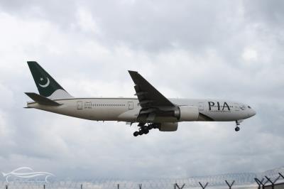 Image of aircraft registration AP-BGL - A 777-240(ER) operated by PIA Pakistan International Airlines