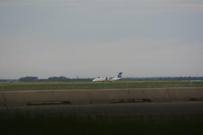 Photo of aircraft C-FSWE operated by WestJet Encore