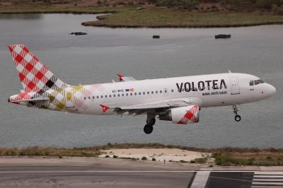 Photo of aircraft EC-MTE operated by Volotea Airlines