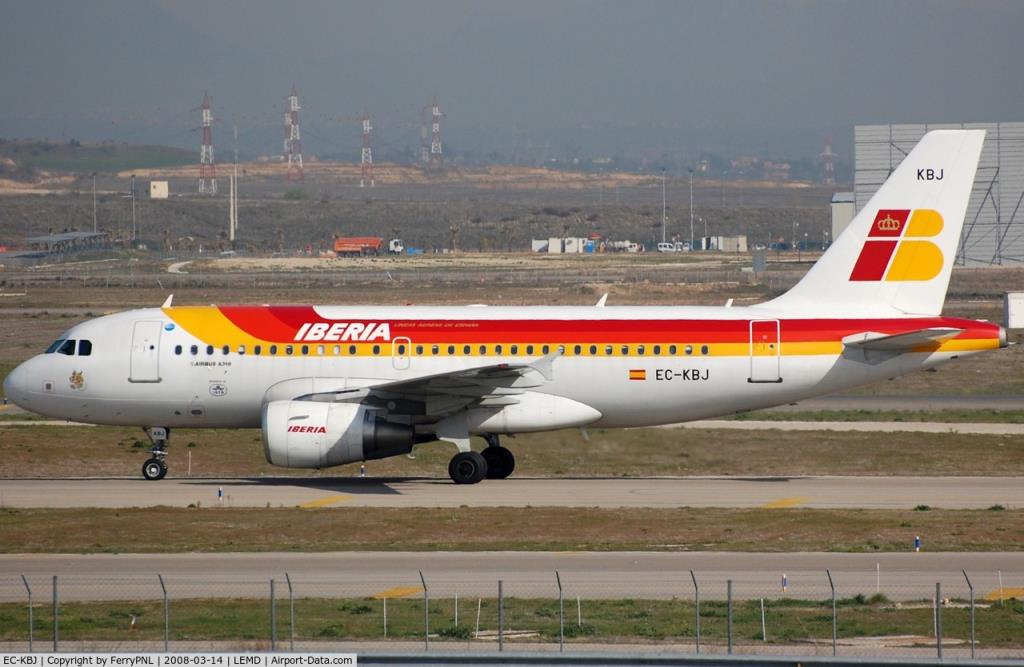 Photo of aircraft EC-KBJ operated by Iberia