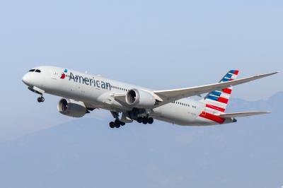 Image of aircraft registration N828AA - A 787-9 Dreamliner operated by American Airlines