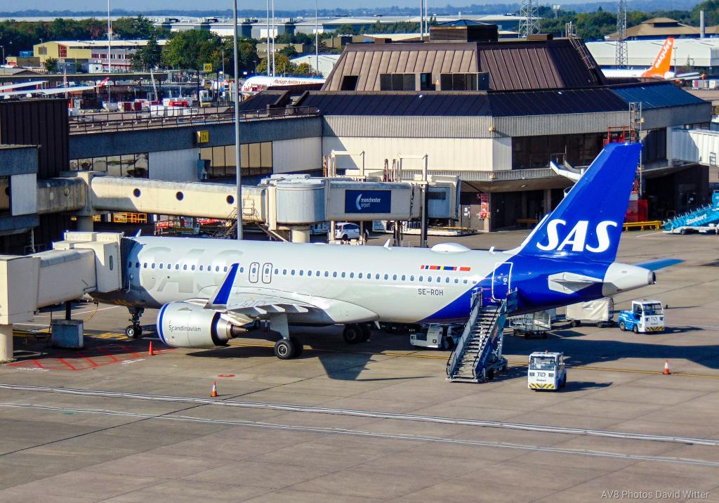 Photo of aircraft SE-ROH operated by SAS Scandinavian Airlines