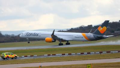 Photo of aircraft G-JMOG operated by Thomas Cook Airlines