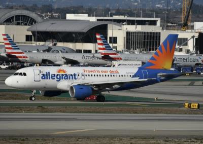 Photo of aircraft N310NV operated by Allegiant Air