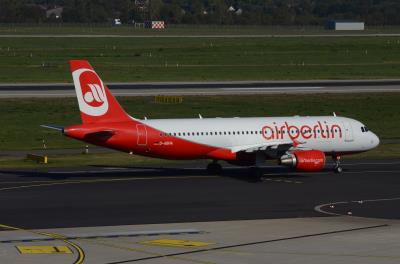 Image of aircraft registration D-ABHA - A A320-214 operated by Eurowings