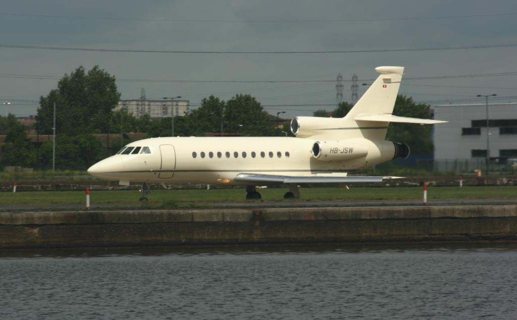 Photo of aircraft HB-JSW operated by Execujet Europe AG
