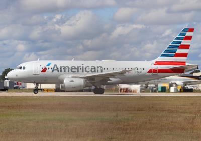 Photo of aircraft N772XF operated by American Airlines