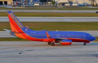 Photo of aircraft N772SW operated by Southwest Airlines