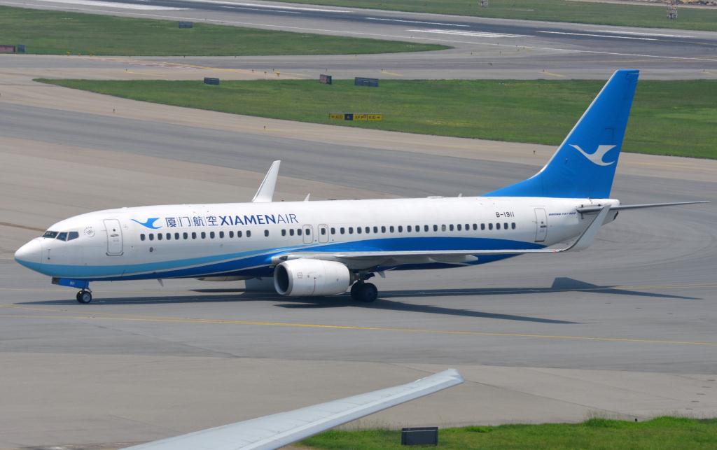 Photo of aircraft B-1911 operated by Xiamen Airlines