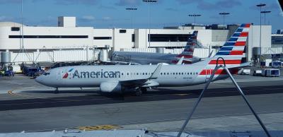Photo of aircraft N945NN operated by American Airlines