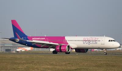 Photo of aircraft HA-LVN operated by Wizz Air
