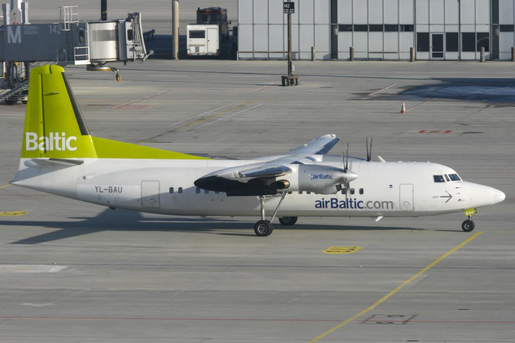 Photo of aircraft YL-BAU operated by Air Baltic