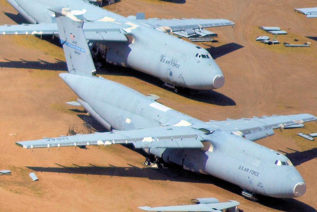 Photo of aircraft 66-8304 operated by United States Air Force