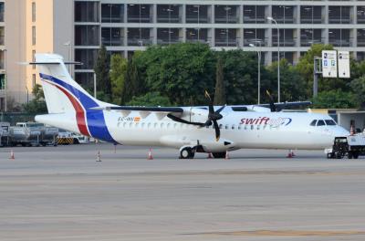 Photo of aircraft EC-INV operated by Swiftair