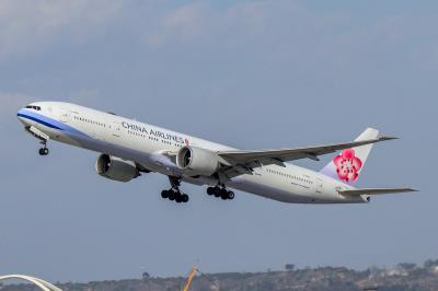 Image of aircraft registration B-18001 - A 777-309(ER) operated by China Airlines