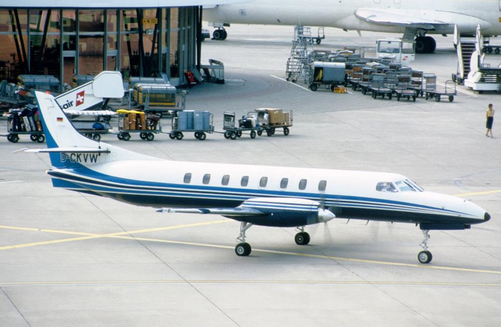 Photo of aircraft D-CKVW operated by Volkswagen Air Service