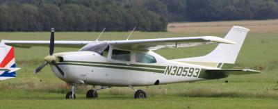 Photo of aircraft N30593 operated by Southern Aircraft Consultancy Inc Trustee