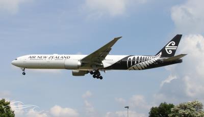 Image of aircraft registration ZK-OKS - A 777-319(ER) operated by Air New Zealand