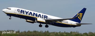 Photo of aircraft EI-DLE operated by Ryanair