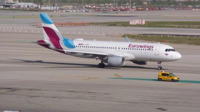 Image of aircraft registration D-AEWI - A A320-214(WL) operated by Eurowings