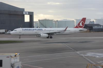 Photo of aircraft TC-JSO operated by Turkish Airlines